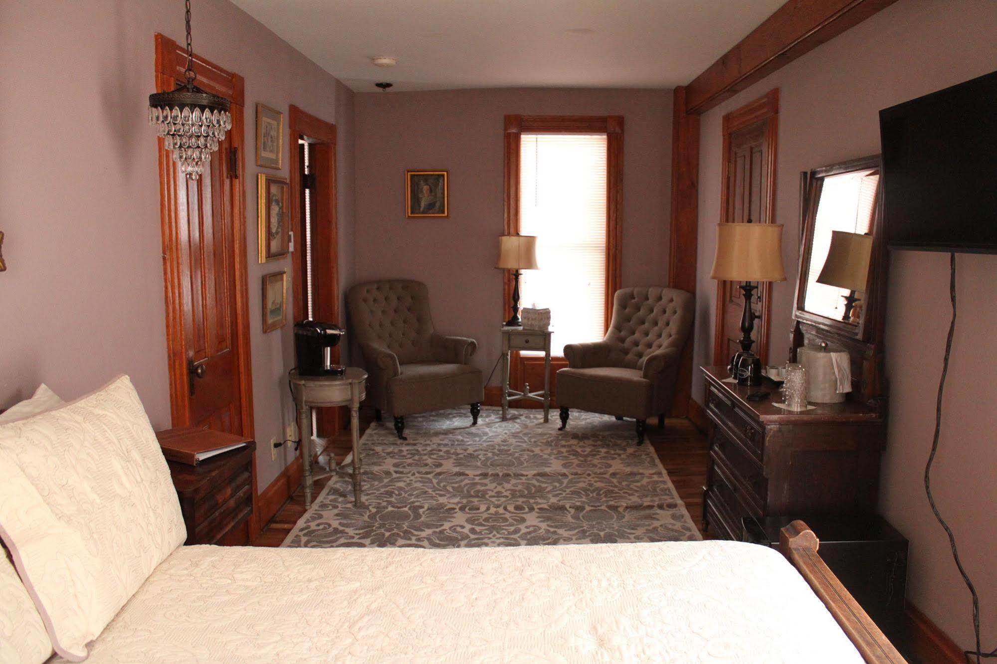 The Buxton Inn Granville ภายนอก รูปภาพ